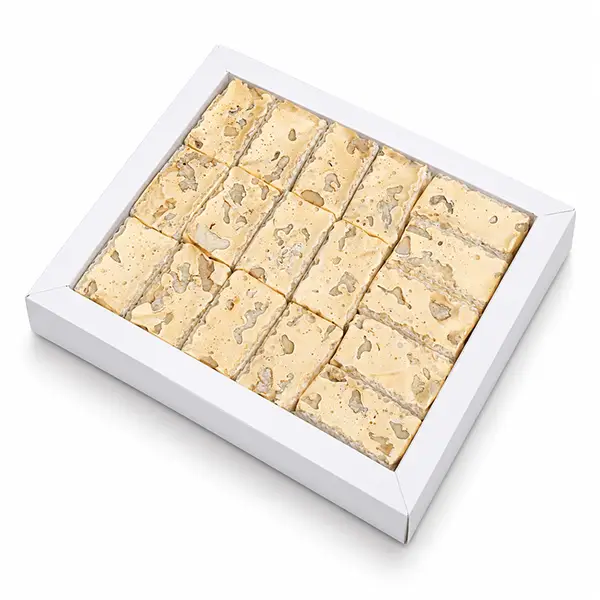 نوقا گردویی با شیره انگور